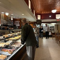 Astoria Pastry Shop