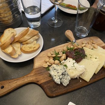 Finca - Plato de Queso - Spanish Near Me - Salt Lake City, Utah Finca - Plato de Queso - Spanish Near Me - Salt Lake City, Utah