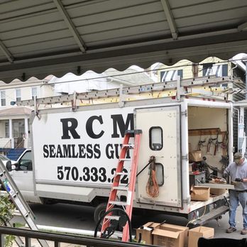 Smith & Miller Roofing - Bob (RCM owner) gitt'in er done! - Roofing Near Me - Pittston, Pennsylvania