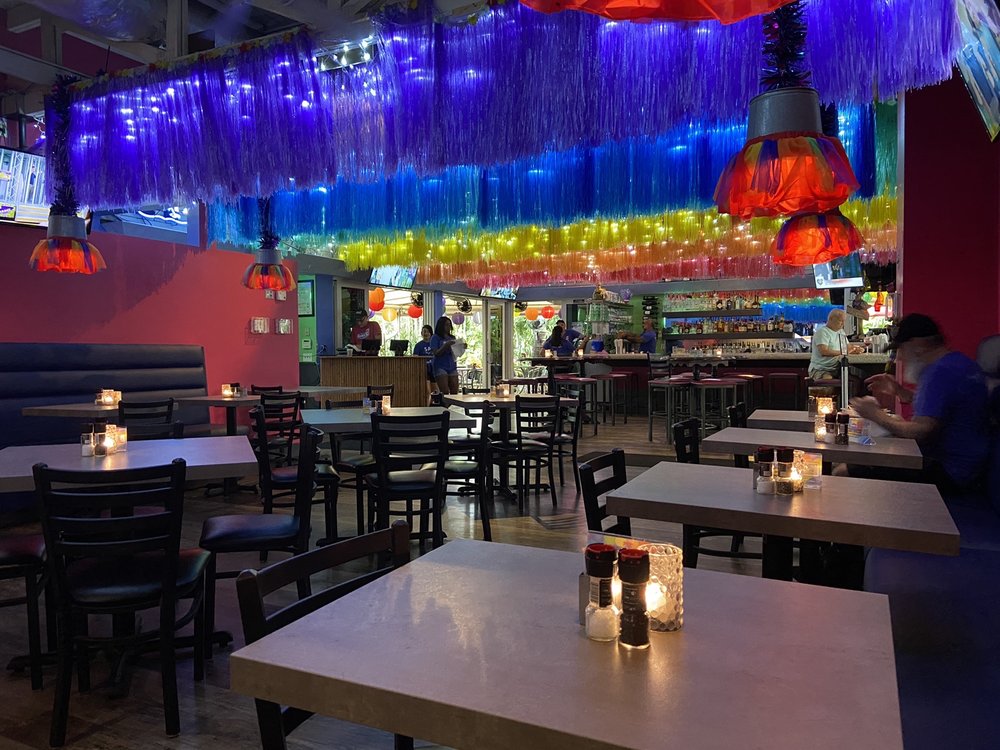 Rosie's Bar & Grill