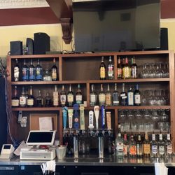 Sanford Avenue Tavern - Full liquor bar