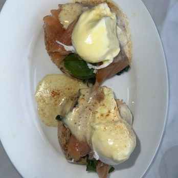 Sol 7 - Brunch - eggs Benedict's - Breakfast & Brunch Near Me - Houston, Texas Sol 7 - Brunch - eggs Benedict's - Breakfast & Brunch Near Me - Houston, Texas