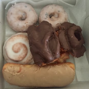 Tasty Donuts - Donuts! The best were the old fashioned & cinnamon roll donuts. - Donuts Near Me - San Diego, California