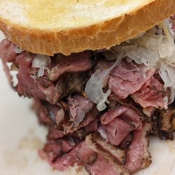 Champ's Delicatessen - 1LB Pastrami on Rye