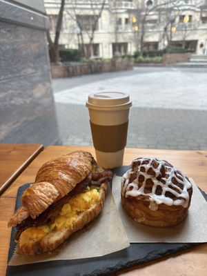 Roggenart European Bakery, Bistro & Cafe by null