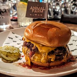 Harlot Burger