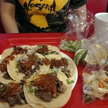La Villa Taqueria - Mmmm carne asada tacos with some lime - Mexican Near Me - Bakersfield, California La Villa Taqueria - Mmmm carne asada tacos with some lime - Mexican Near Me - Bakersfield, California