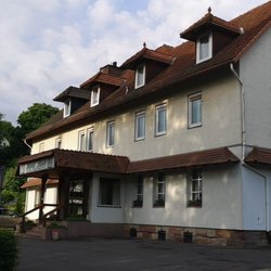 Hotel Link - Zufahrt zum Hotel