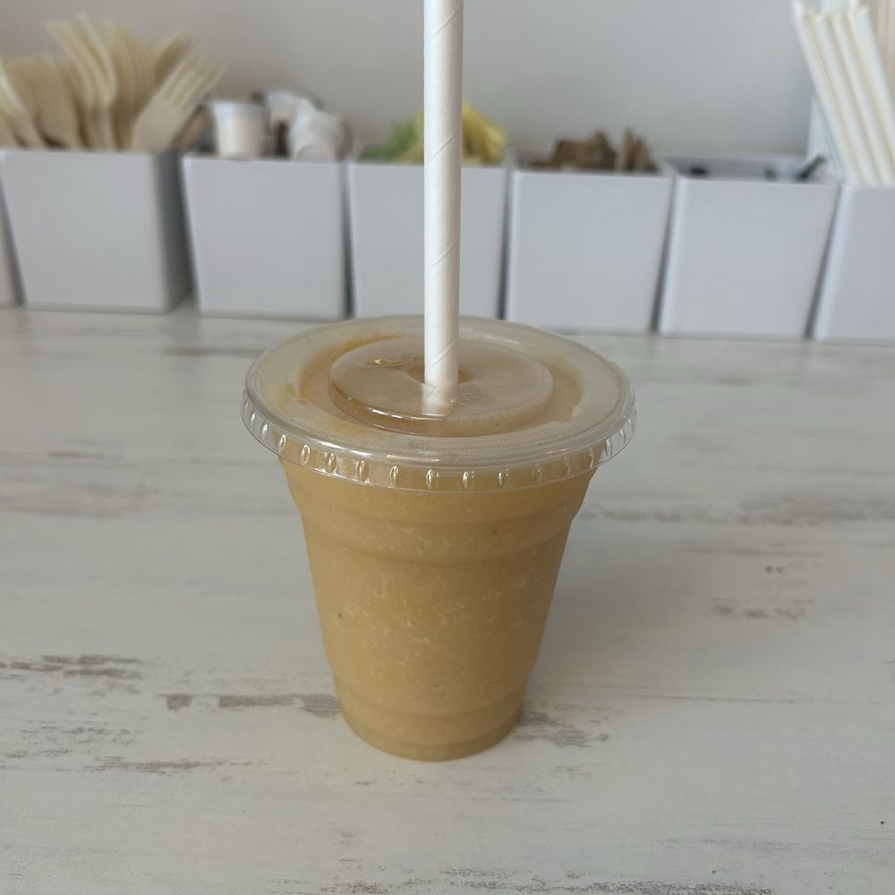 Lulu's Juice Cafe - Mango and banana smoothie - Juice Bars & Smoothies Near Me - Washington, DC, District of Columbia Lulu's Juice Cafe - Mango and banana smoothie - Juice Bars & Smoothies Near Me - Washington, DC, District of Columbia