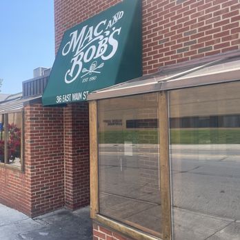 Mac & Bobs - Sports Bars Near Me - Salem, Virginia