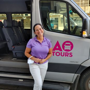 AO Tours Austin - Tour guide with van - Bus Tours Near Me - Austin, Texas