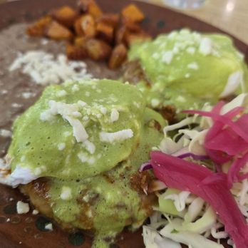 Tlahco Mexican kitchen - Huevos Benitos $14 - Mexican Near Me - San Antonio, Texas Tlahco Mexican kitchen - Huevos Benitos $14 - Mexican Near Me - San Antonio, Texas