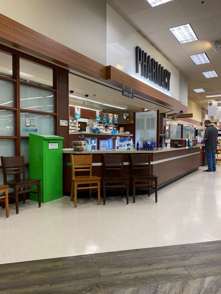SAFEWAY PHARMACY Updated July 2025 16 Photos & 28 Reviews 6911