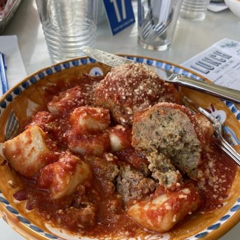 DiAnoia's Eatery - Meatballs and Gnocchi - Delis Near Me - Pittsburgh, Pennsylvania DiAnoia's Eatery - Meatballs and Gnocchi - Delis Near Me - Pittsburgh, Pennsylvania
