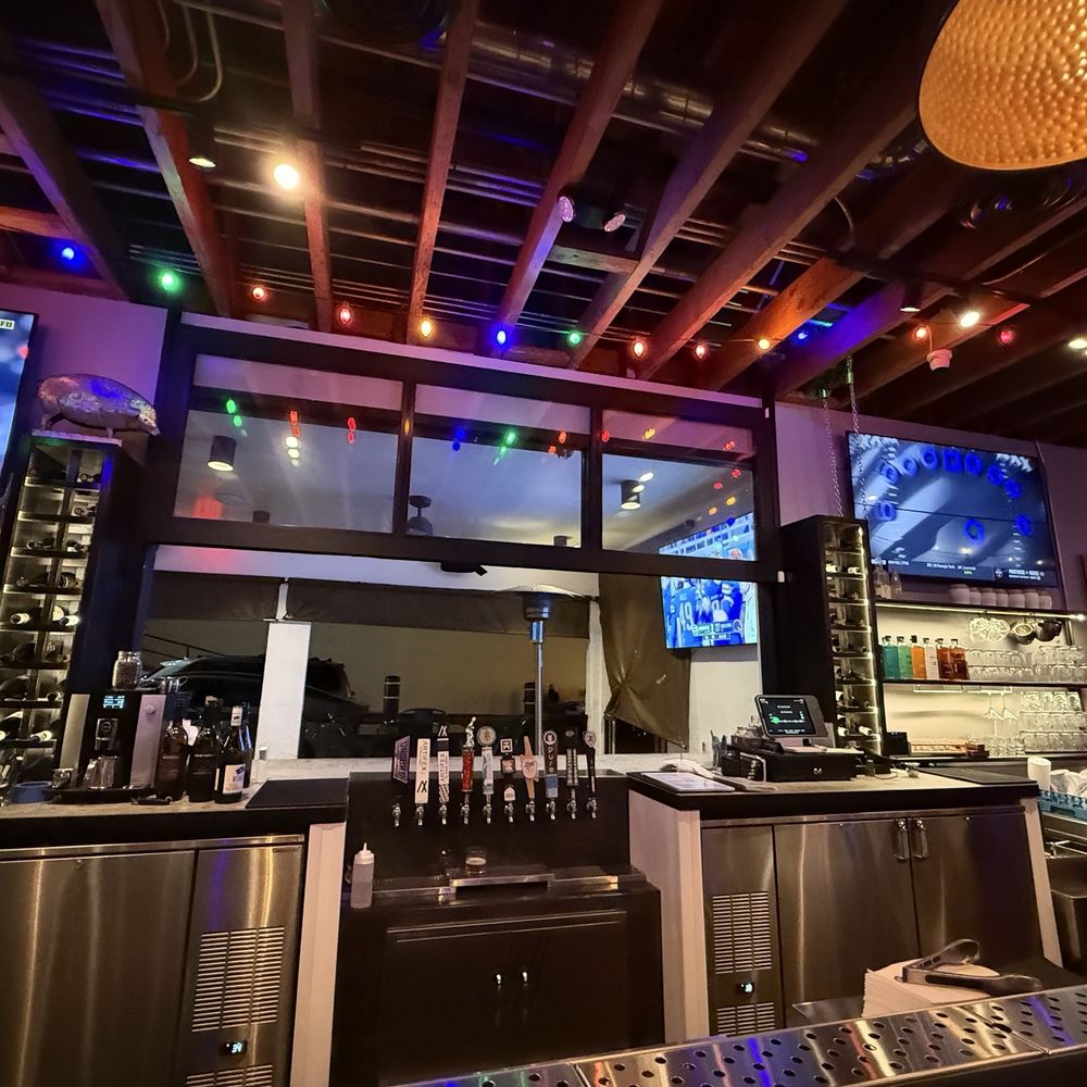Drift Distillery - Interior bar - Distilleries Near Me - San Clemente, California Drift Distillery - Interior bar - Distilleries Near Me - San Clemente, California