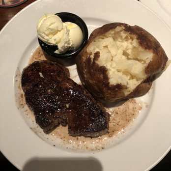LongHorn Steakhouse - Flo's Filet! - Steakhouses Near Me - Marlborough, Massachusetts
