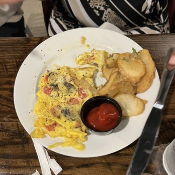 Eggspectation - Richmond - Omelette - Breakfast & Brunch Near Me - Richmond, Virginia