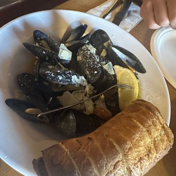 Crab Alley - Mussels - Seafood Near Me - Ocean City, Maryland Crab Alley - Mussels - Seafood Near Me - Ocean City, Maryland