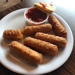 Waffle Hut - Very good Breaded Mozerella sticks