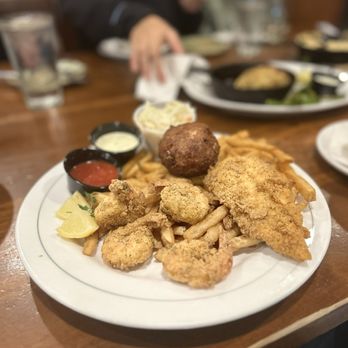 Phillips Seafood - Seafood Near Me - Baltimore, Maryland Phillips Seafood - Seafood Near Me - Baltimore, Maryland
