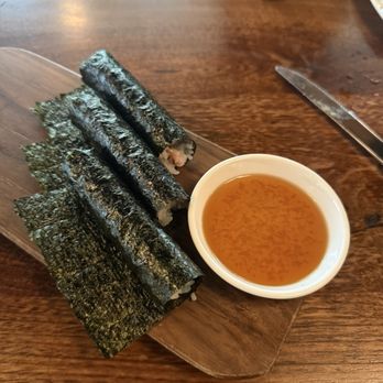 Uchibā Austin - Hamachi hand roll - Cocktail Bars Near Me - Austin, Texas