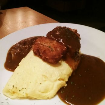 Petit Potato - Omurice - Taiwanese Near Me - Toronto, Ontario