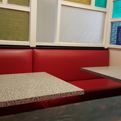 Golden Fish Restaurant - Another picture of the table opposite