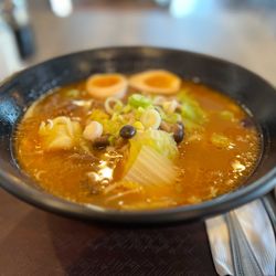 Mennoya Noodle House - Beef Udon Noodle Soup