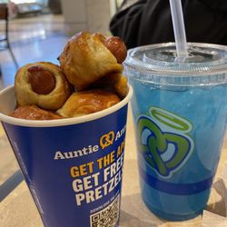 Auntie Anne's