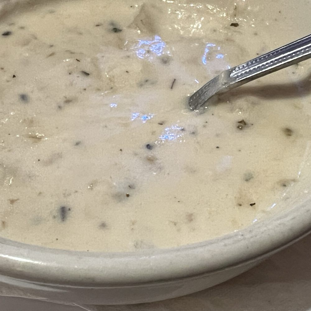 Gumba's Italian Restaurant - Clam chowder - Pizza Near Me - Sunnyvale, California