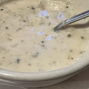 Gumba's Italian Restaurant - Clam chowder - Pizza Near Me - Sunnyvale, California Gumba's Italian Restaurant - Clam chowder - Pizza Near Me - Sunnyvale, California