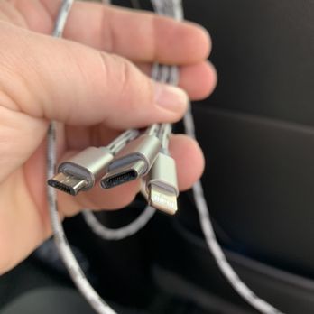 Peak Luxury Transport - Need a charge? We've got you covered with our high speed chargers for every phone! - Town Car Service Near Me Peak Luxury Transport - Need a charge? We've got you covered with our high speed chargers for every phone! - Town Car Service Near Me