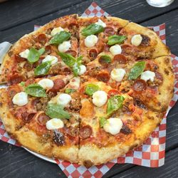Breakwall Brewing Company - New York sausage and pep pizza $27