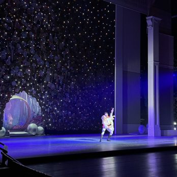 Dr. Phillips Center - The Nutcracker by the Orlando Ballet - Performing Arts Near Me - Orlando, Florida Dr. Phillips Center - The Nutcracker by the Orlando Ballet - Performing Arts Near Me - Orlando, Florida