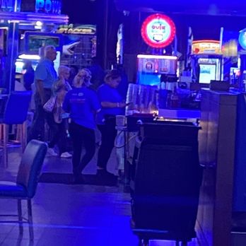 Dave & Buster's Nashville - Server on her phone, too busy for an order. - American Near Me - Nashville, Tennessee Dave & Buster's Nashville - Server on her phone, too busy for an order. - American Near Me - Nashville, Tennessee
