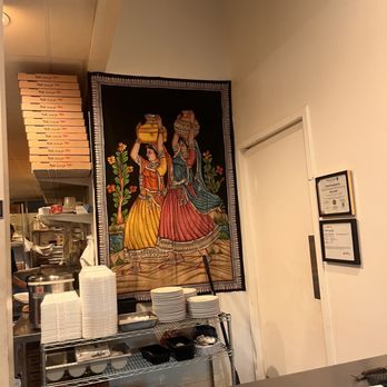 Curry Pizza - Indian Near Me - Lehi, Utah