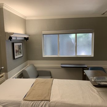 DOCS Surgical Hospital - Hospital room - Hospitals Near Me - Los Angeles, California DOCS Surgical Hospital - Hospital room - Hospitals Near Me - Los Angeles, California