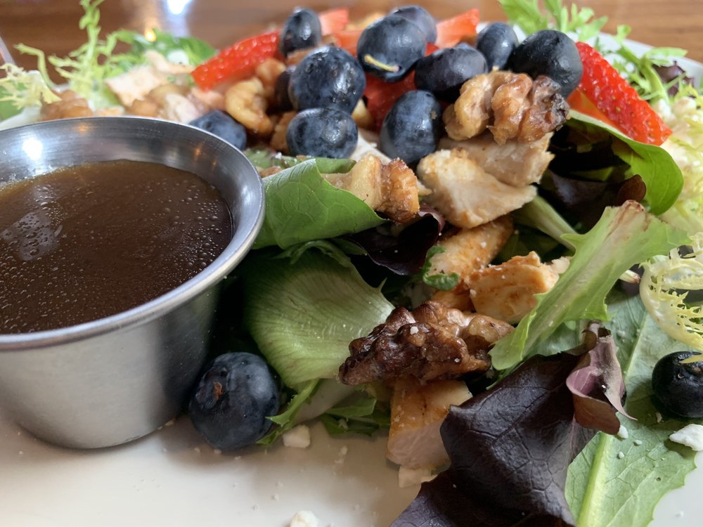 SIDEBAR 38 Photos & 30 Reviews 246 E Saginaw St, East Lansing, MI