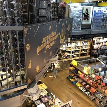Tartan Weaving Mill and Experience - Gift Shops Near Me - Edinburgh, EDH Tartan Weaving Mill and Experience - Gift Shops Near Me - Edinburgh, EDH