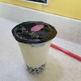 Tea Era - Banana Milk Tea - Coffee & Tea Near Me - Mountain View, California Tea Era - Banana Milk Tea - Coffee & Tea Near Me - Mountain View, California
