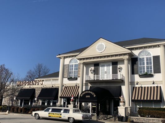 Maggiano's Little Italy by null