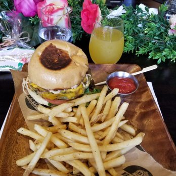Batch New Southern Kitchen - New American Near Me - Delray Beach, Florida