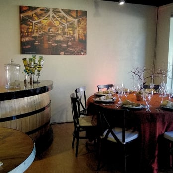 Chic Event Rentals - Party Supplies Near Me - Monterey, California