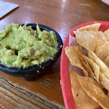 Don Chile Mexican Restaurant - Side of guacamole - Mexican Near Me - Houston, Texas Don Chile Mexican Restaurant - Side of guacamole - Mexican Near Me - Houston, Texas
