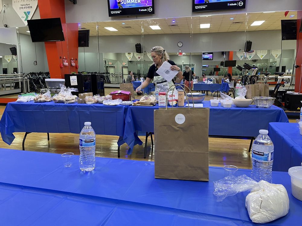 Thousand Oaks Family YMCA - childcare center in San Antonio, TX