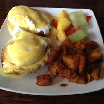 Teavolve - Eggs benedict - Coffee & Tea Near Me - Baltimore, Maryland