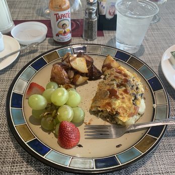 Crowne Plaza Saddle Brook - My breakfast - Hotels Near Me - Saddle Brook, New Jersey