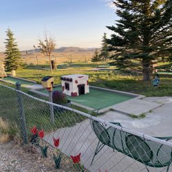 Western Hills Campground - Cute and well kept mini-golf