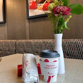 Chick-fil-A - ows a cup of coffee and a vase of flowers - Chicken Shop Near Me - Henderson, Nevada Chick-fil-A - ows a cup of coffee and a vase of flowers - Chicken Shop Near Me - Henderson, Nevada