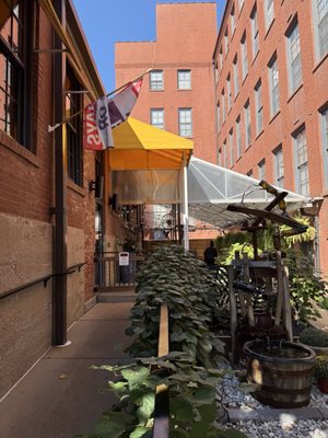 Eleven Eleven Mississippi by null